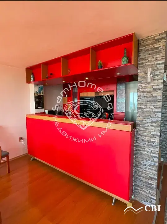 Apartment, 3-room, 130 m², in Varna. Photo 3 of 16. Varna, Black Sea, Bulgaria. Cheap Beach Holiday.