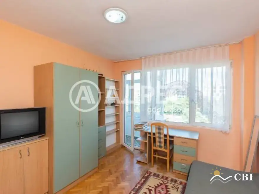 Apartment, 3-room, 90 m², in Varna. Photo 4 of 16. Varna, Black Sea, Bulgaria. Cheap Beach Holiday.