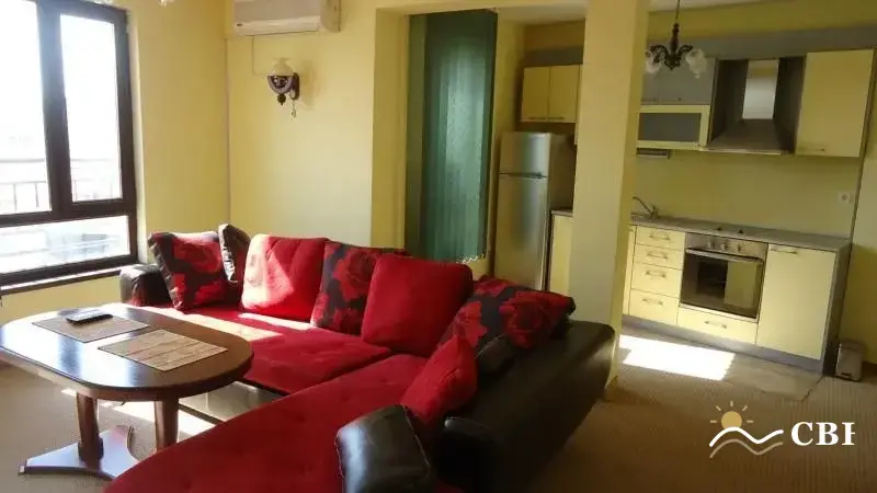 Apartment, 2-room, 100 m², in Varna. Photo 3 of 8. Varna, Black Sea, Bulgaria. Cheap Beach Holiday.