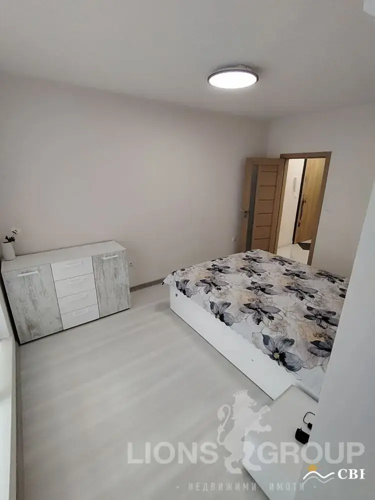 Apartment, 3-room, 78 m², in Varna. Photo 9 of 16. Varna, Black Sea, Bulgaria. Cheap Beach Holiday.