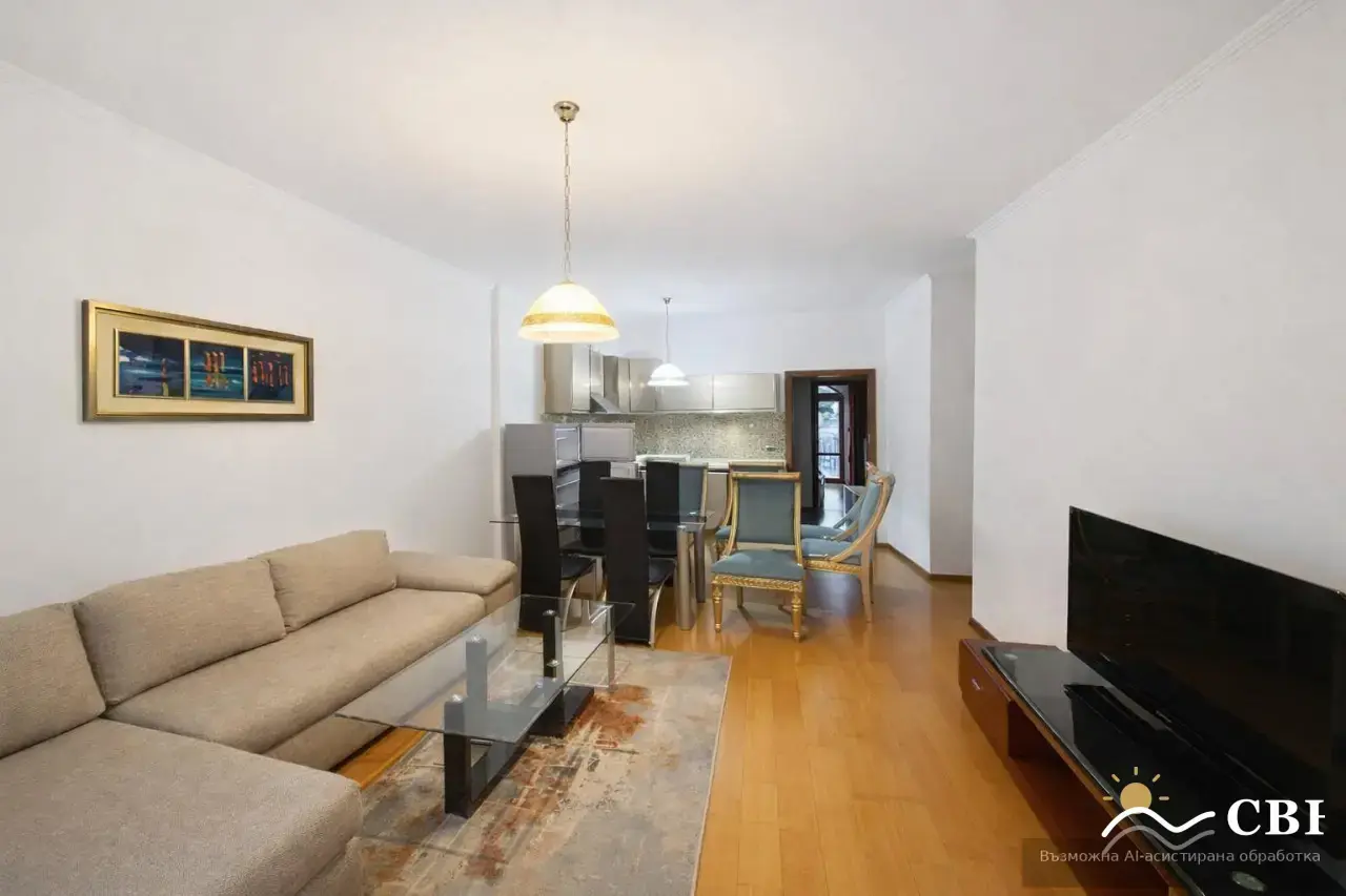 Apartment, 3-room, 130 m², in Varna. Photo 1 of 8. Varna, Black Sea, Bulgaria. Cheap Beach Holiday.
