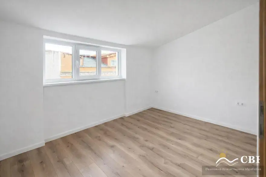 Apartment, 4-room, 90 m², in Varna. Photo 4 of 8. Varna, Black Sea, Bulgaria. Cheap Beach Holiday.