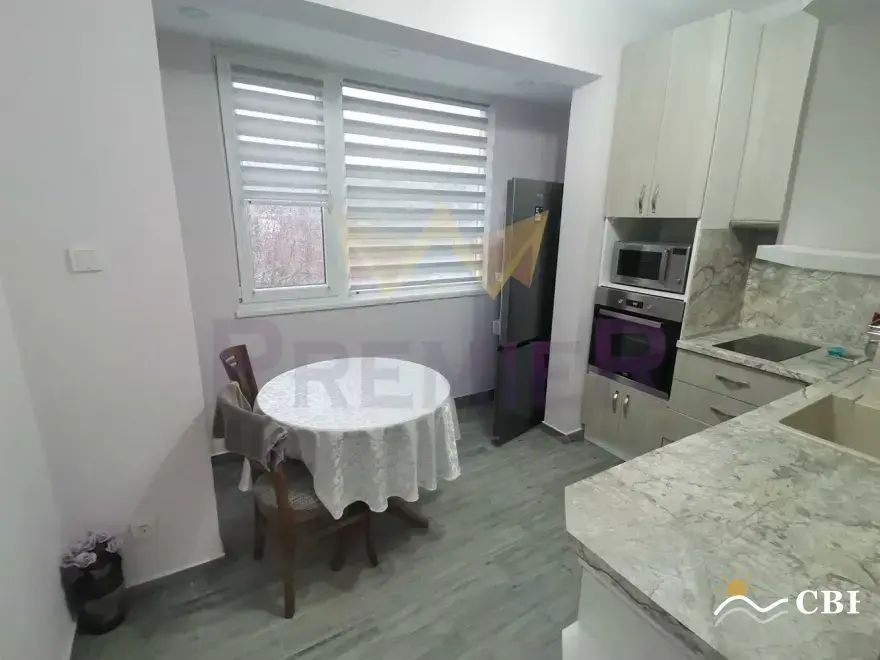 Apartment, 3-room, 80 m², in Varna. Photo 2 of 11. Varna, Black Sea, Bulgaria. Cheap Beach Holiday.