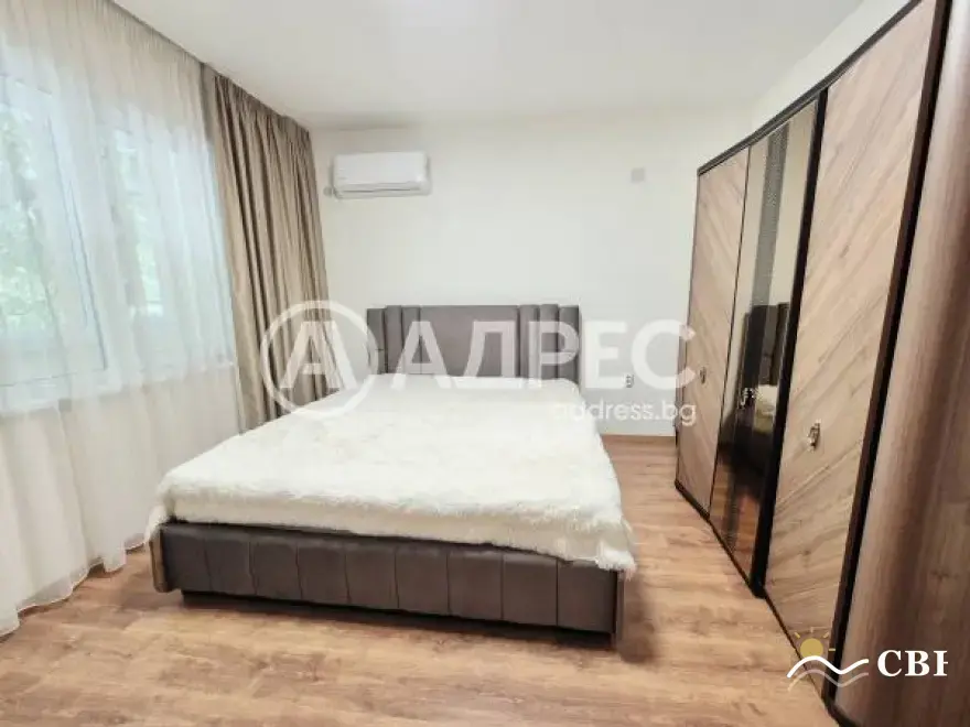 Apartment, 3-room, 90 m², in Varna. Photo 8 of 16. Varna, Black Sea, Bulgaria. Cheap Beach Holiday.