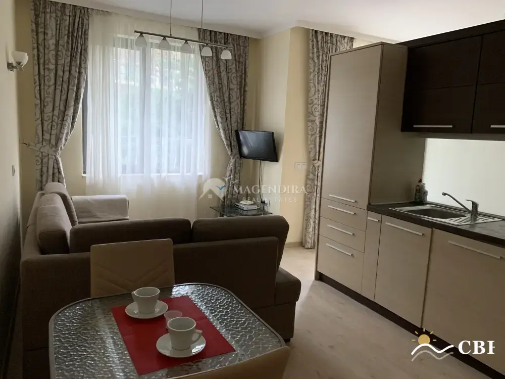 Apartment, 1-room, 53 m², in Nessebar. Photo 1 of 12. Nessebar, Black Sea, Bulgaria. Cheap Beach Holiday.