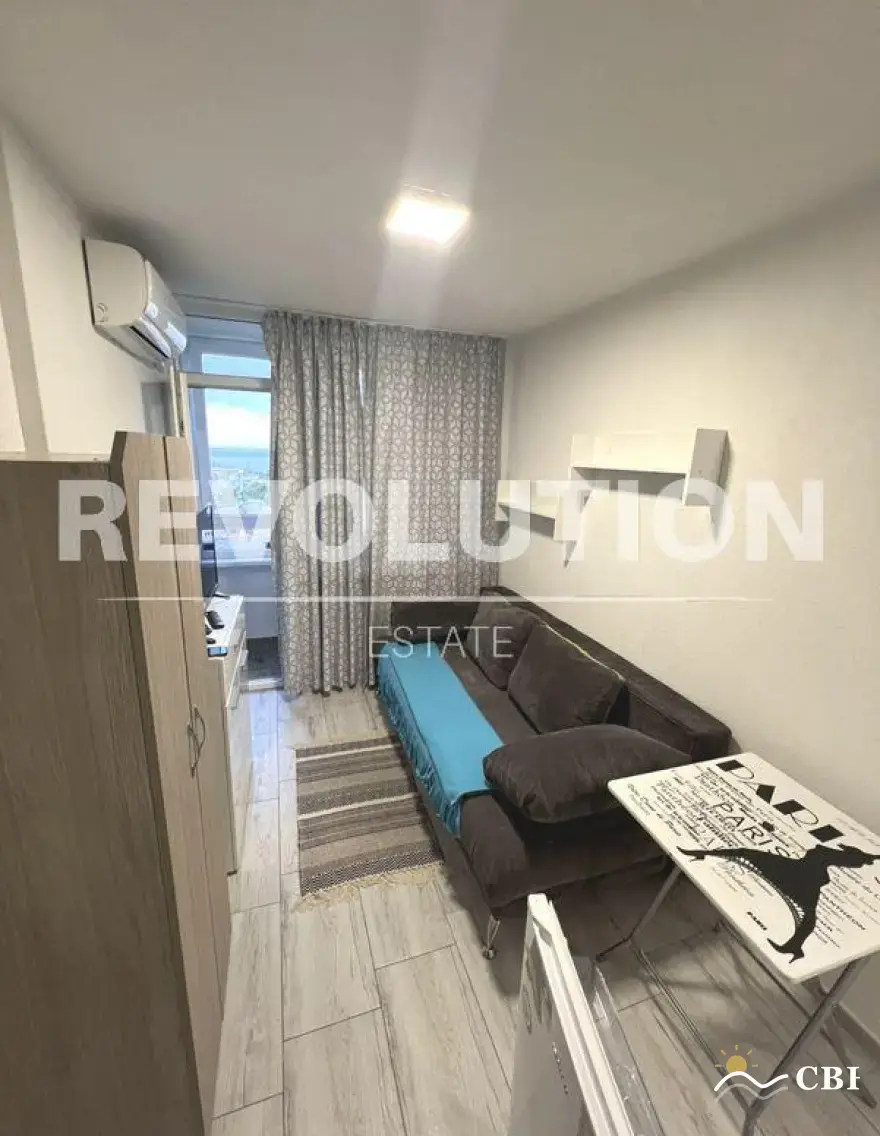 Apartment, 1-room, 18 m², in Varna. Photo 1 of 5. Varna, Black Sea, Bulgaria. Cheap Beach Holiday.