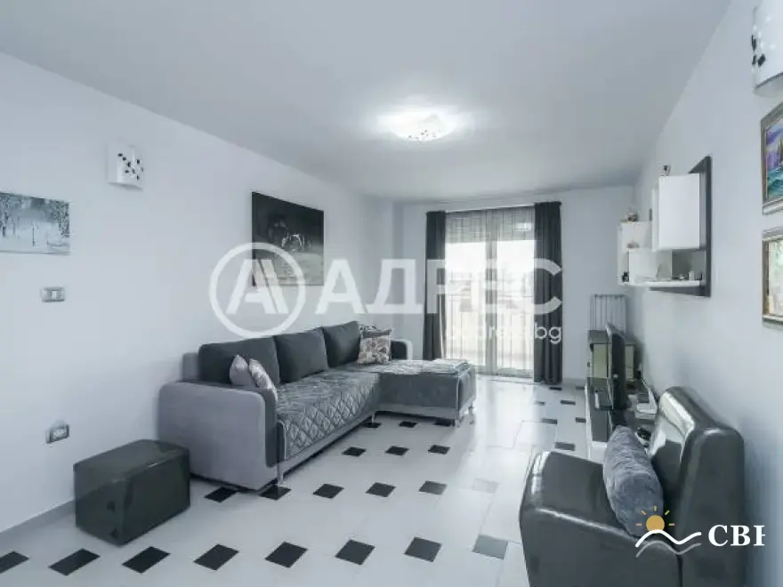 Apartment, 3-room, 144 m², in Varna. Photo 1 of 15. Varna, Black Sea, Bulgaria. Cheap Beach Holiday.