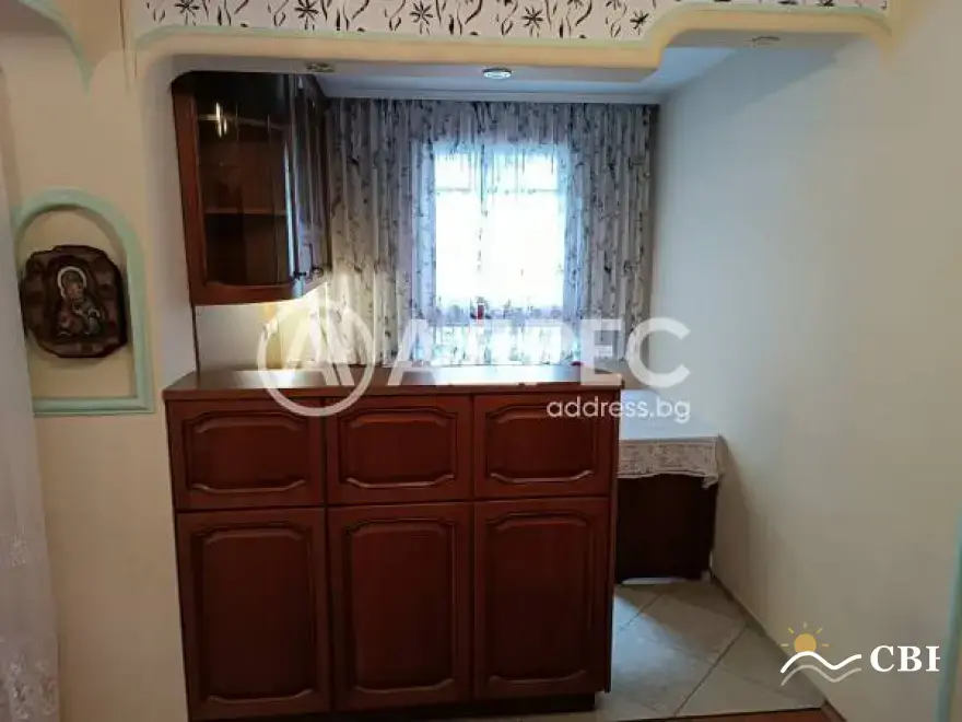 Apartment, 1-room, 127 m², in Burgas. Photo 3 of 16. Burgas, Black Sea, Bulgaria. Cheap Beach Holiday.