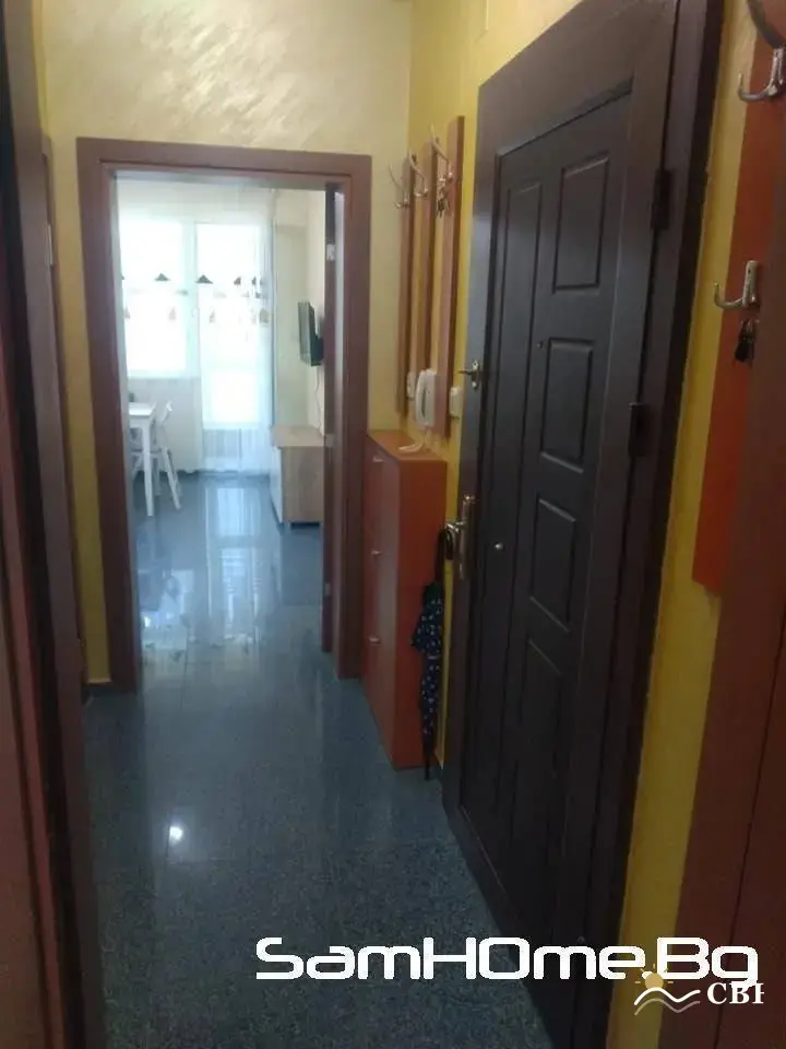 Apartment, 1-room, 60 m², in Varna. Photo 5 of 9. Varna, Black Sea, Bulgaria. Cheap Beach Holiday.