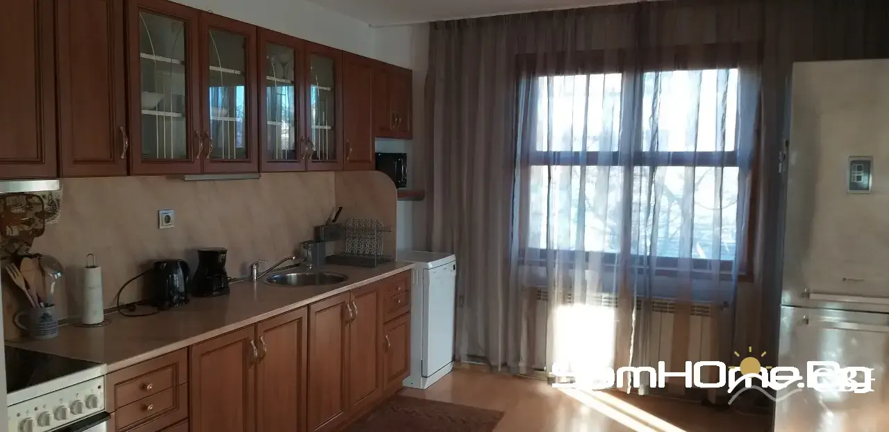 Apartment, 2-room, 200 m², in Varna. Photo 3 of 10. Varna, Black Sea, Bulgaria. Cheap Beach Holiday.