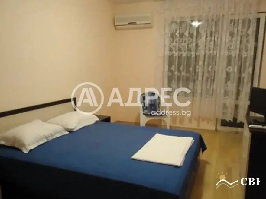 Apartment, 2-room, 75 m², in Burgas. Photo 2 of 3. Burgas, Black Sea, Bulgaria. Cheap Beach Holiday.