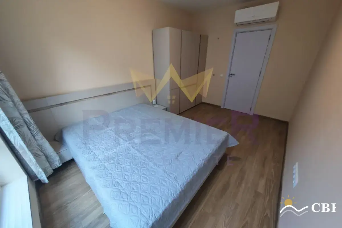 Apartment, 2-room, 60 m², in Izgrev. Photo 6 of 11. Izgrev, Black Sea, Bulgaria. Cheap Beach Holiday.