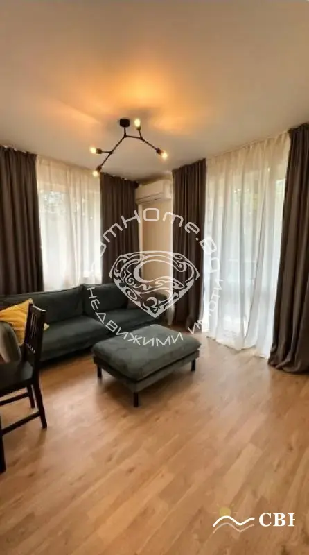 Apartment, 1-room, 50 m², in Varna. Photo 1 of 9. Varna, Black Sea, Bulgaria. Cheap Beach Holiday.