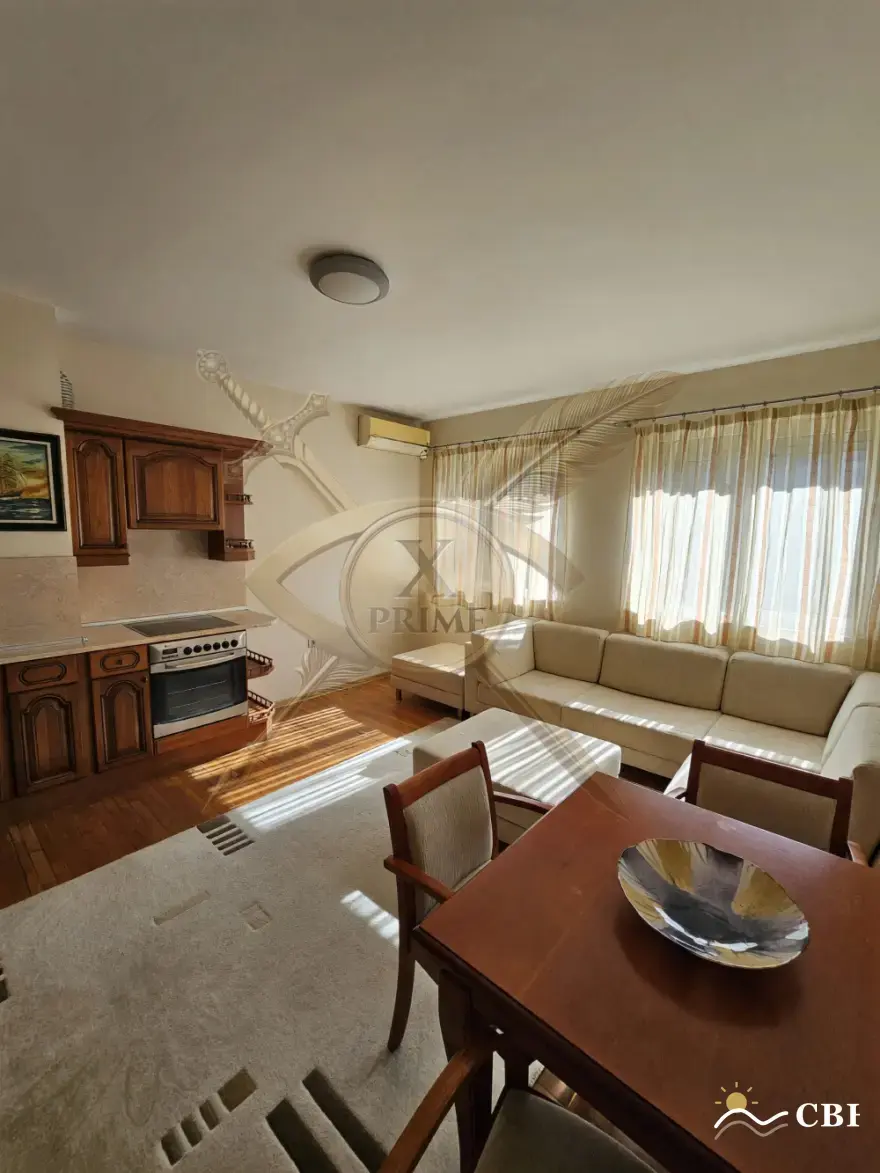 Apartment, 3-room, 90 m², in Varna. Photo 2 of 8. Varna, Black Sea, Bulgaria. Cheap Beach Holiday.