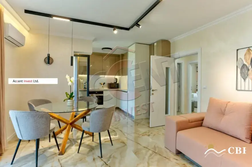 Apartment, 3-room, 85 m², in Varna. Photo 2 of 15. Varna, Black Sea, Bulgaria. Cheap Beach Holiday.