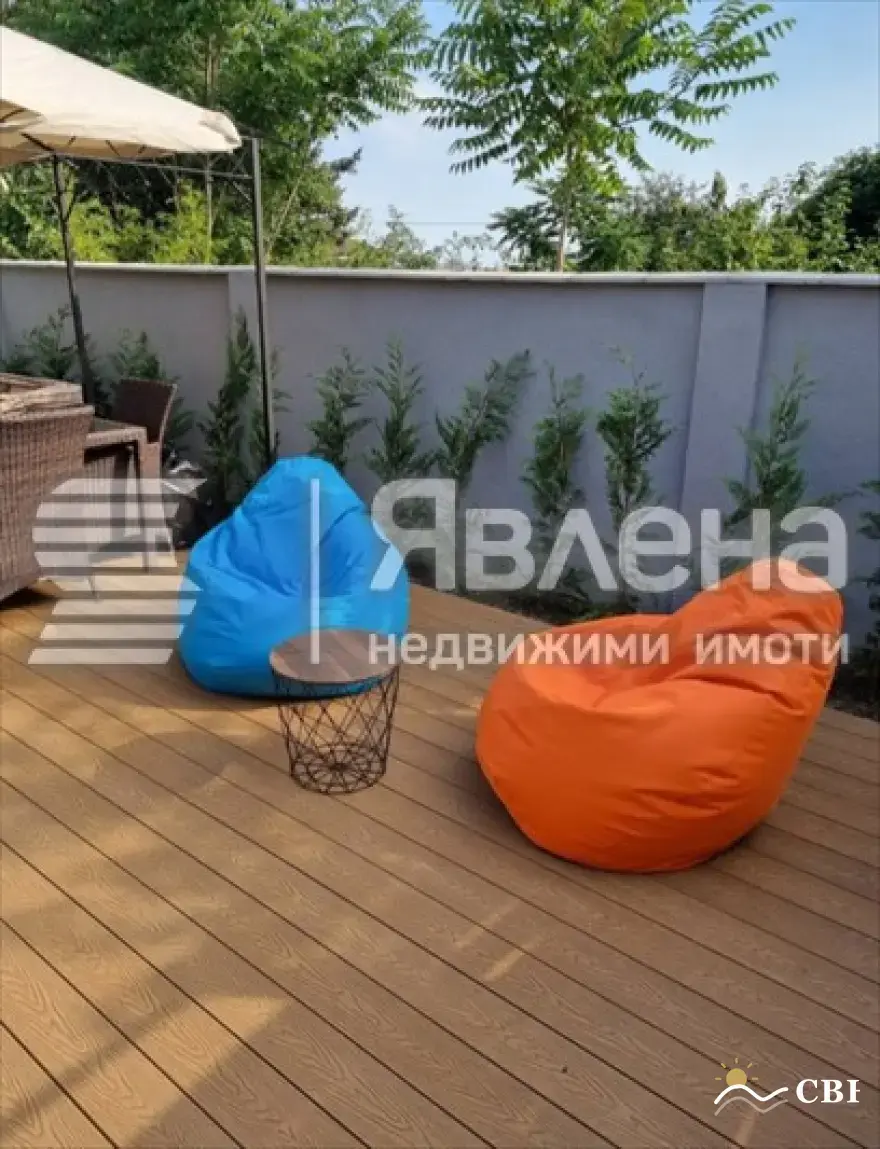 House, 1-room, 220 m², in Varna. Photo 5 of 14. Varna, Black Sea, Bulgaria. Cheap Beach Holiday.
