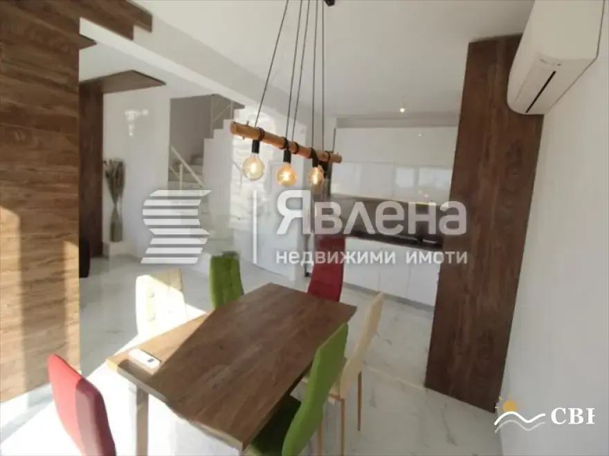 House, 1-room, 220 m², in Varna. Photo 9 of 14. Varna, Black Sea, Bulgaria. Cheap Beach Holiday.