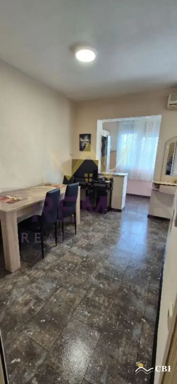Apartment, 3-room, 85 m², in Varna. Photo 4 of 15. Varna, Black Sea, Bulgaria. Cheap Beach Holiday.