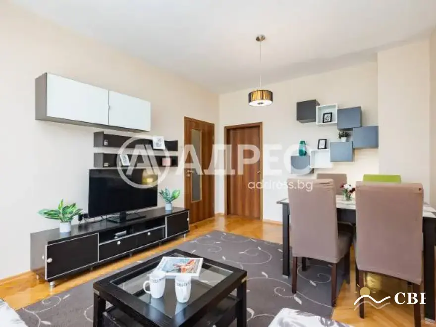 Apartment, 3-room, 90 m², in Varna. Photo 3 of 16. Varna, Black Sea, Bulgaria. Cheap Beach Holiday.