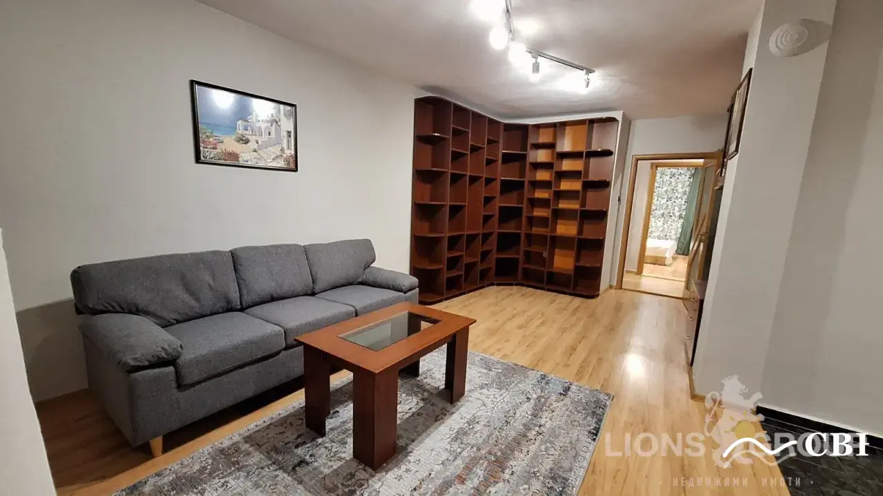 Apartment, 1-room, 75 m², in Varna. Photo 1 of 11. Varna, Black Sea, Bulgaria. Cheap Beach Holiday.