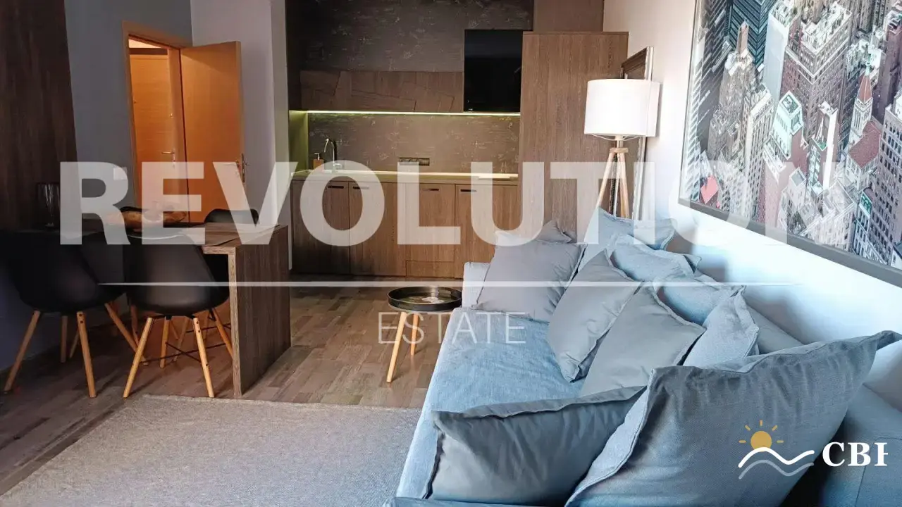Apartment, 2-room, 100 m², in Burgas. Photo 4 of 5. Burgas, Black Sea, Bulgaria. Cheap Beach Holiday.