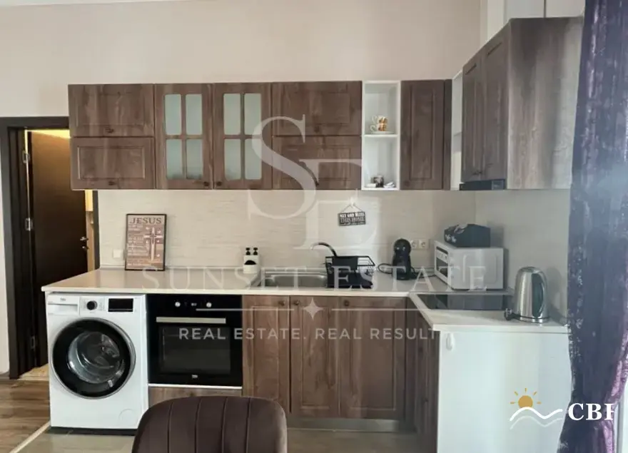 House, 1-room, 90 m², in Sarafovo. Photo 5 of 15. Sarafovo, Black Sea, Bulgaria. Cheap Beach Holiday.