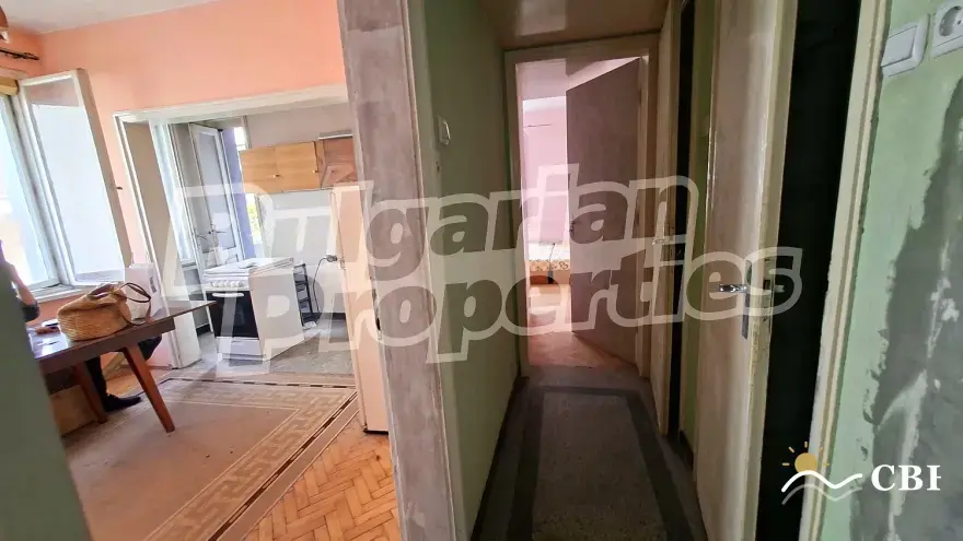Apartment, 4-room, 100 m², in Varna. Photo 6 of 16. Varna, Black Sea, Bulgaria. Cheap Beach Holiday.