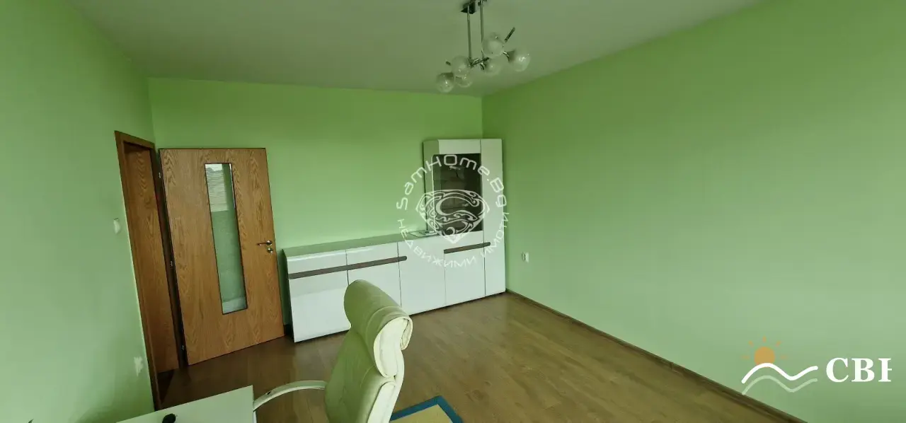 Apartment, 3-room, 100 m², in Varna. Photo 2 of 16. Varna, Black Sea, Bulgaria. Cheap Beach Holiday.