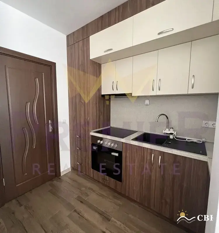 Apartment, 3-room, 85 m², in Varna. Photo 1 of 16. Varna, Black Sea, Bulgaria. Cheap Beach Holiday.