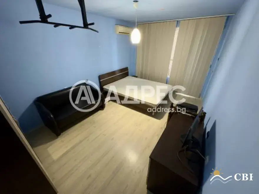 Apartment, 2-room, 55 m², in Burgas. Photo 6 of 9. Burgas, Black Sea, Bulgaria. Cheap Beach Holiday.