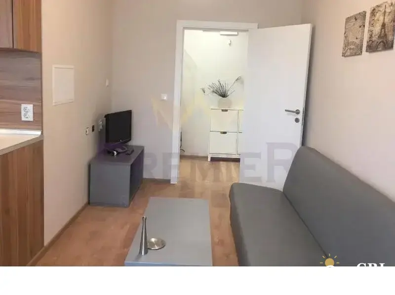 Apartment, 3-room, 82 m², in Varna. Photo 3 of 8. Varna, Black Sea, Bulgaria. Cheap Beach Holiday.