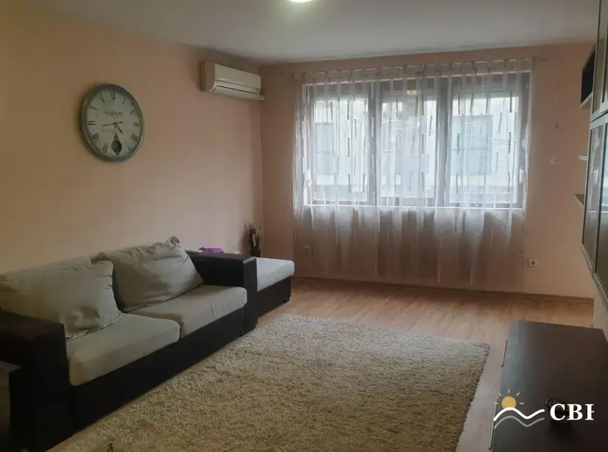 Apartment, 2-room, 75 m², in Varna. Photo 2 of 5. Varna, Black Sea, Bulgaria. Cheap Beach Holiday.