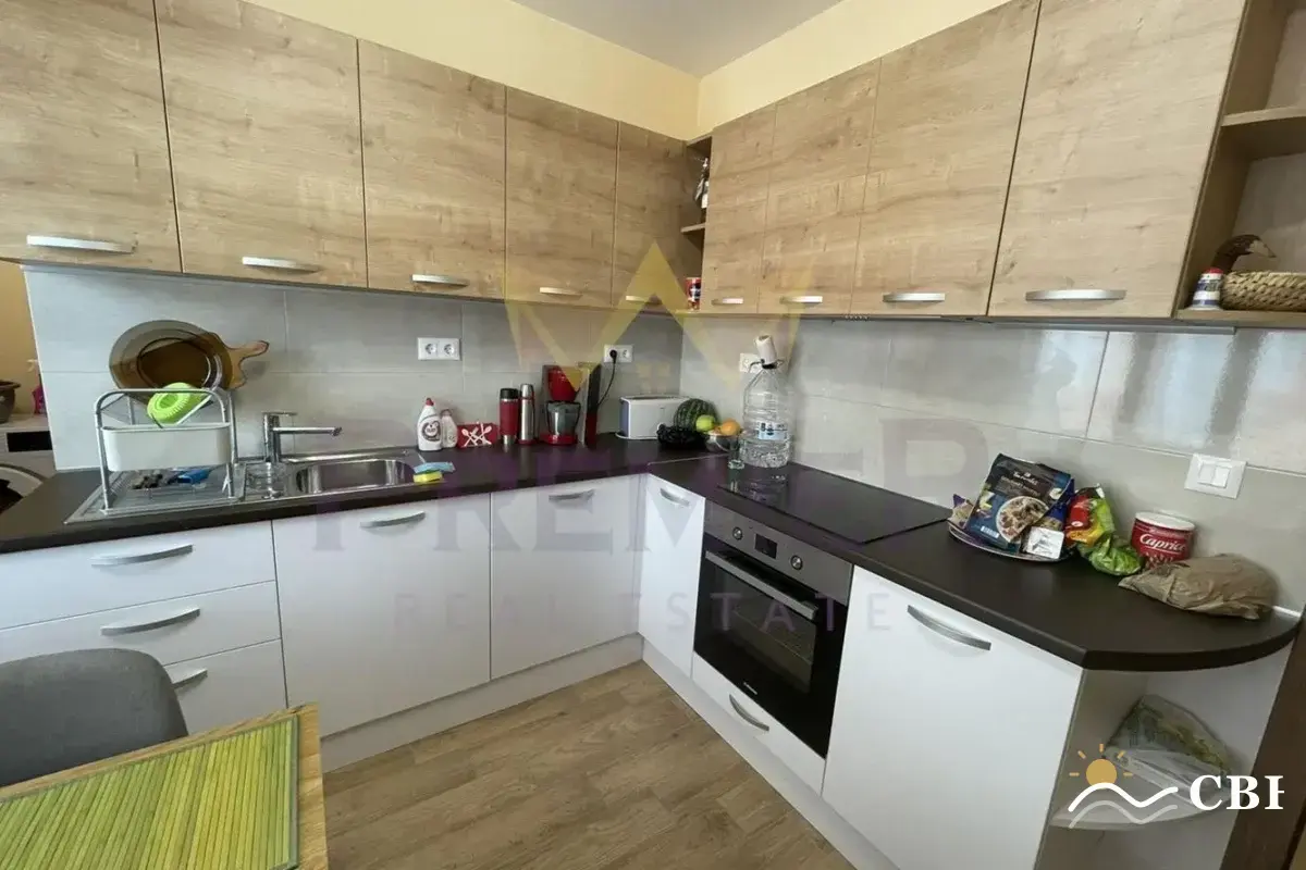 Apartment, 3-room, 90 m², in Gradina. Photo 1 of 16. Gradina, Black Sea, Bulgaria. Cheap Beach Holiday.