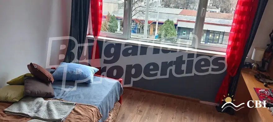 Apartment, 4-room, 97 m², in Varna. Photo 4 of 11. Varna, Black Sea, Bulgaria. Cheap Beach Holiday.