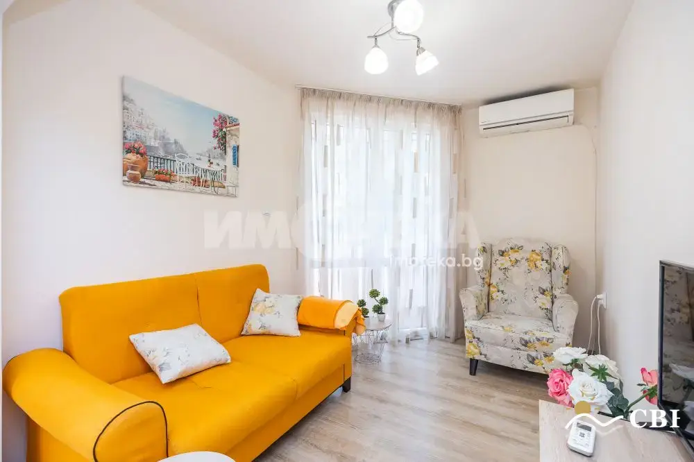 Apartment, 3-room, 90 m², in Varna. Photo 2 of 15. Varna, Black Sea, Bulgaria. Cheap Beach Holiday.