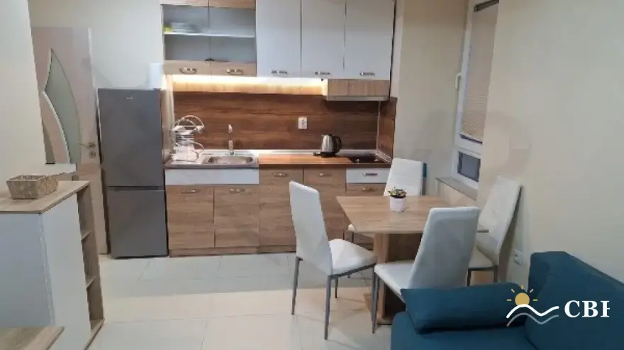 Apartment, 2-room, 65 m², in Izgrev. Photo 3 of 5. Izgrev, Black Sea, Bulgaria. Cheap Beach Holiday.