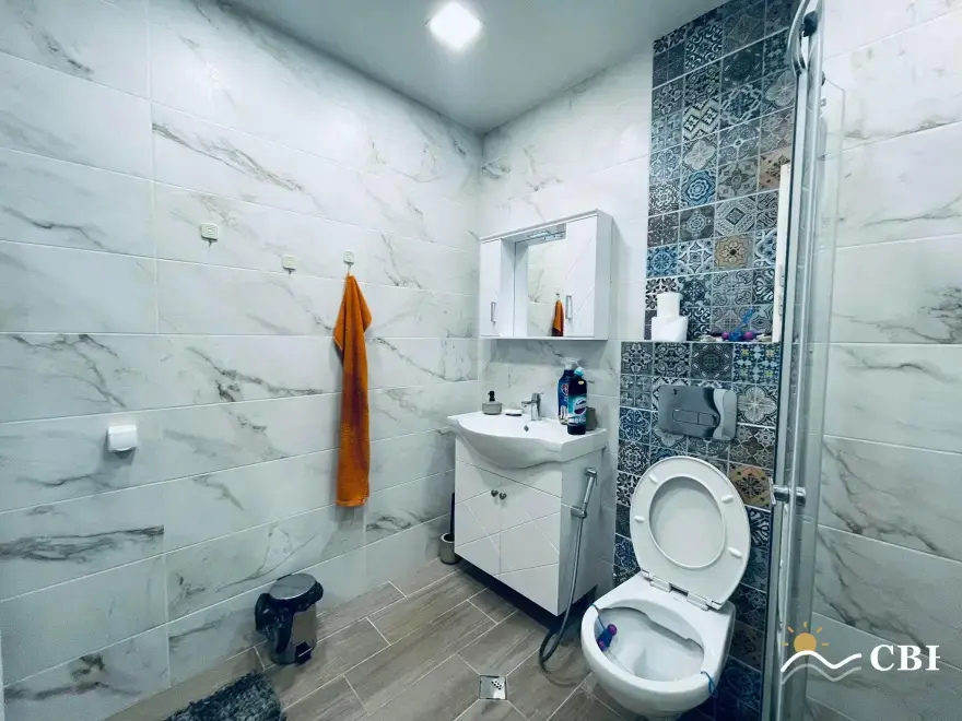 Apartment, 2-room, 80 m², in Varna. Photo 8 of 10. Varna, Black Sea, Bulgaria. Cheap Beach Holiday.