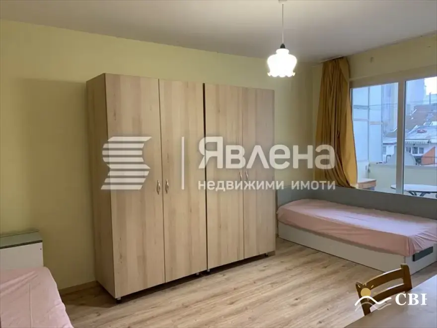 Apartment, 3-room, 70 m², in Varna. Photo 2 of 9. Varna, Black Sea, Bulgaria. Cheap Beach Holiday.