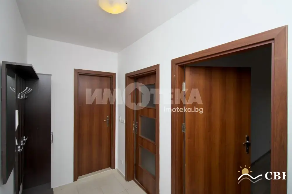 Apartment, 2-room, 60 m², in Varna. Photo 6 of 7. Varna, Black Sea, Bulgaria. Cheap Beach Holiday.