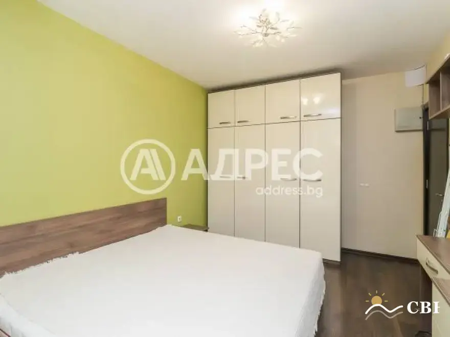 Apartment, 3-room, 130 m², in Varna. Photo 7 of 16. Varna, Black Sea, Bulgaria. Cheap Beach Holiday.