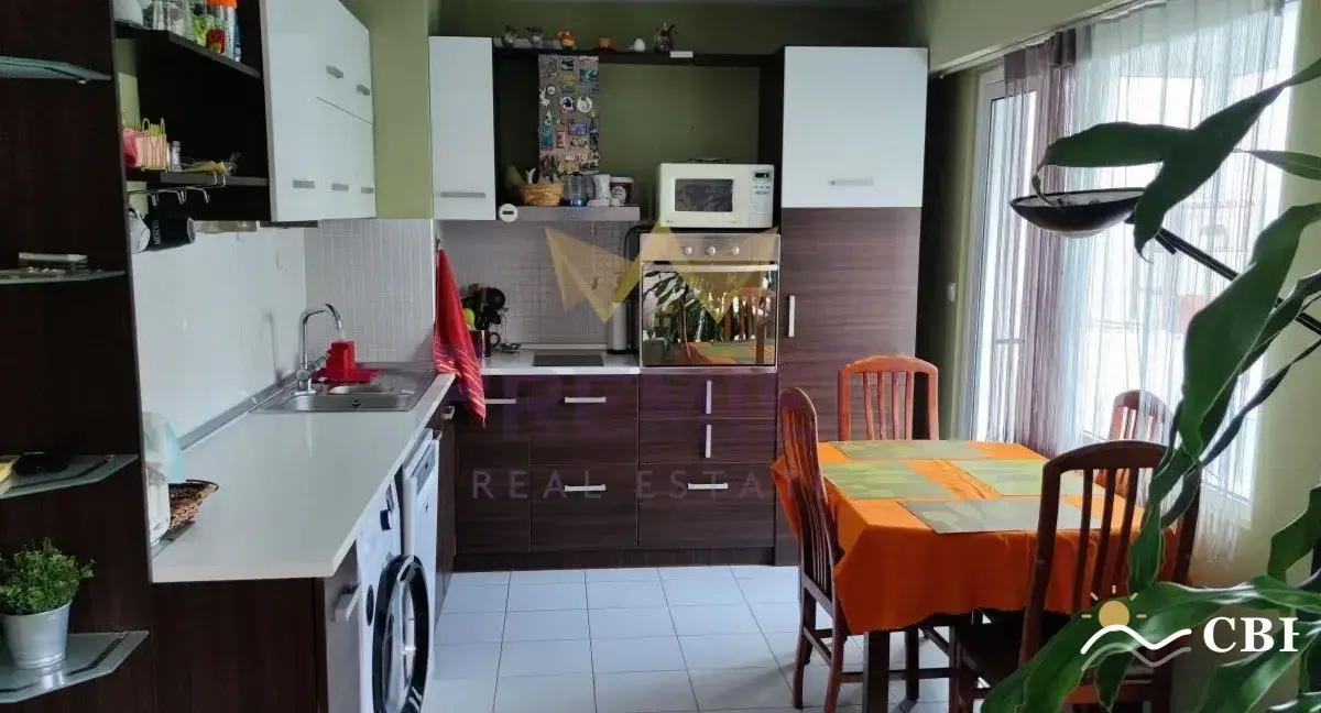 Apartment, 3-room, 86 m², in Varna. Photo 1 of 12. Varna, Black Sea, Bulgaria. Cheap Beach Holiday.