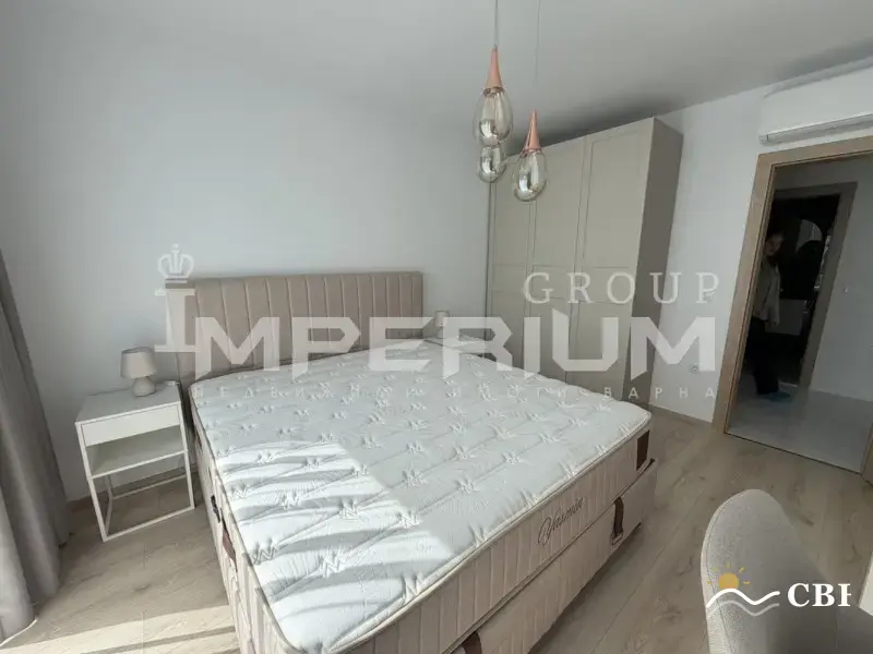 Apartment, 1-room, 13172.5 m², in St. St. Konstantin and Elena. Photo 5 of 13. St. St. Konstantin and Elena, Black Sea, Bulgaria. Cheap Beach Holiday.