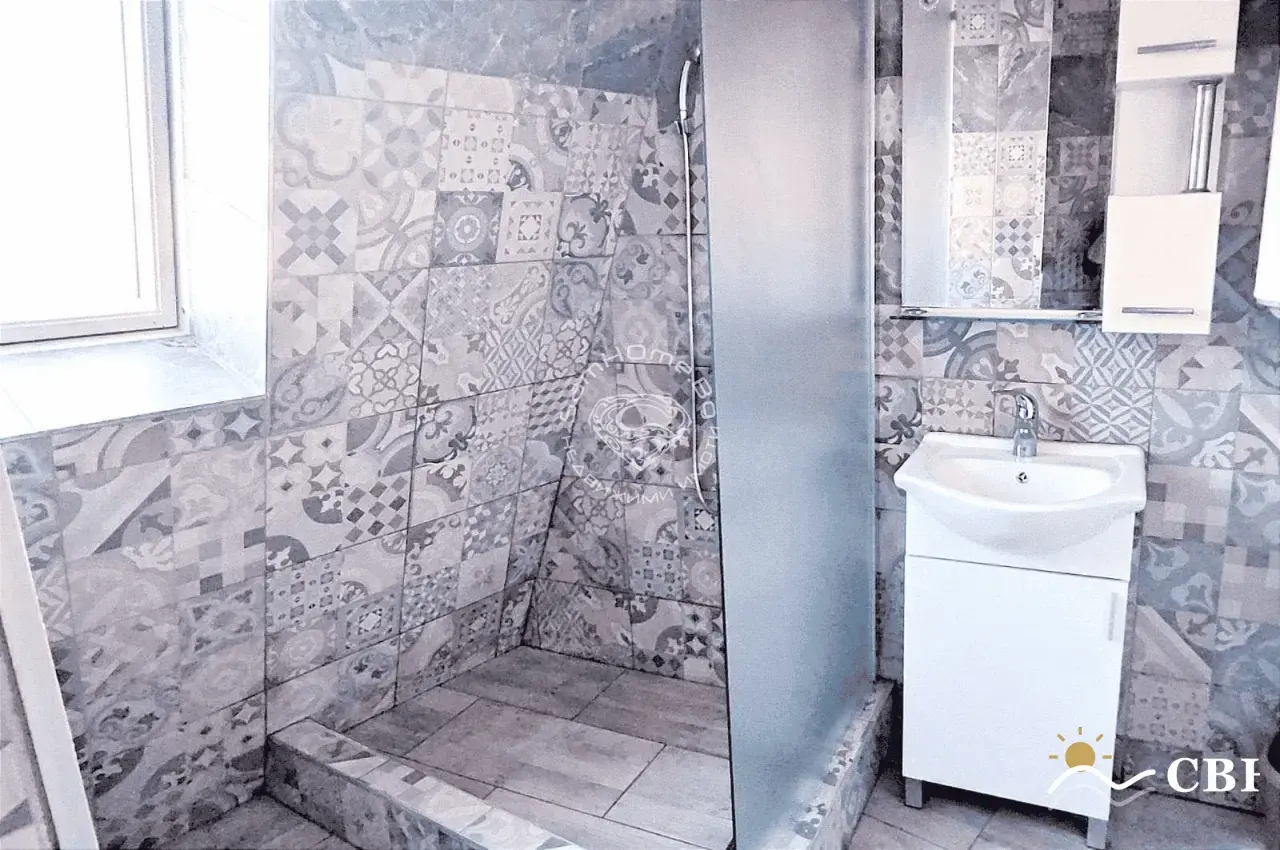 Apartment, 2-room, 70 m², in Varna. Photo 6 of 7. Varna, Black Sea, Bulgaria. Cheap Beach Holiday.