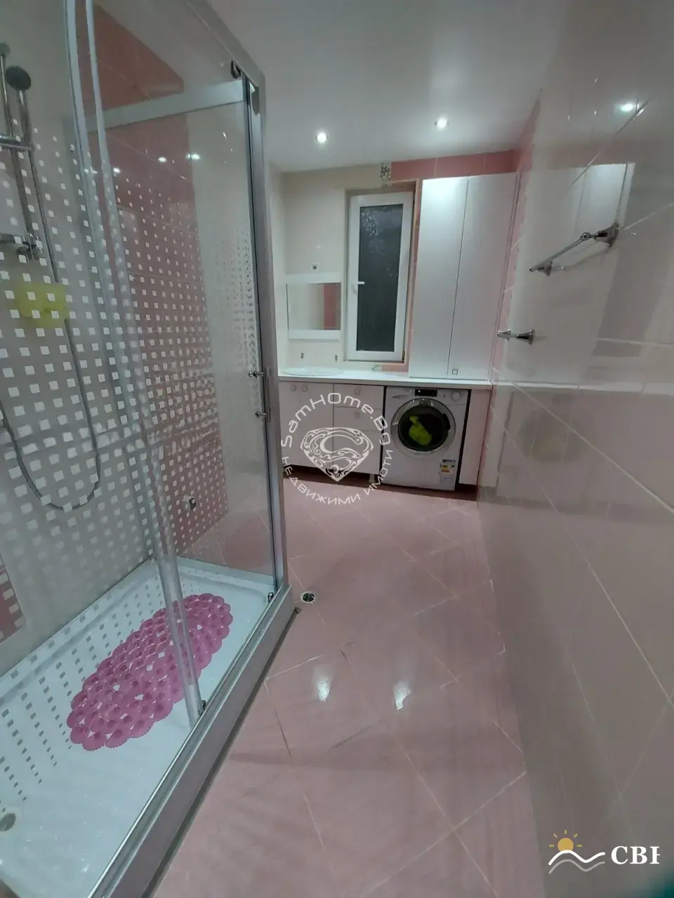 Apartment, 1-room, 70 m², in Vinitsa. Photo 8 of 13. Vinitsa, Black Sea, Bulgaria. Cheap Beach Holiday.