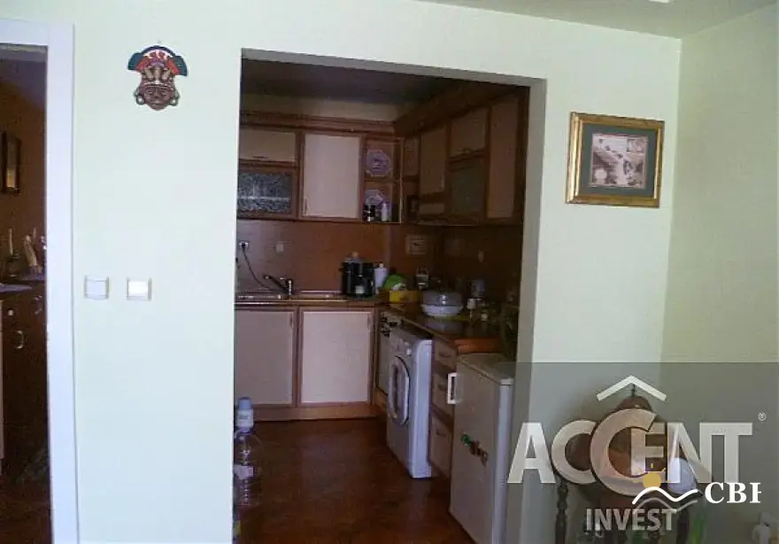 Apartment, 3-room, 100 m², in Varna. Photo 8 of 12. Varna, Black Sea, Bulgaria. Cheap Beach Holiday.