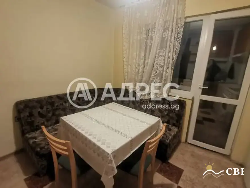 Apartment, 3-room, 70 m², in Varna. Photo 4 of 6. Varna, Black Sea, Bulgaria. Cheap Beach Holiday.