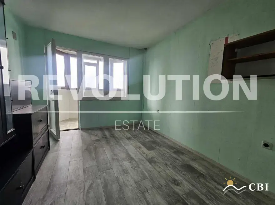 Apartment, 2-room, 58 m², in Varna. Photo 2 of 9. Varna, Black Sea, Bulgaria. Cheap Beach Holiday.