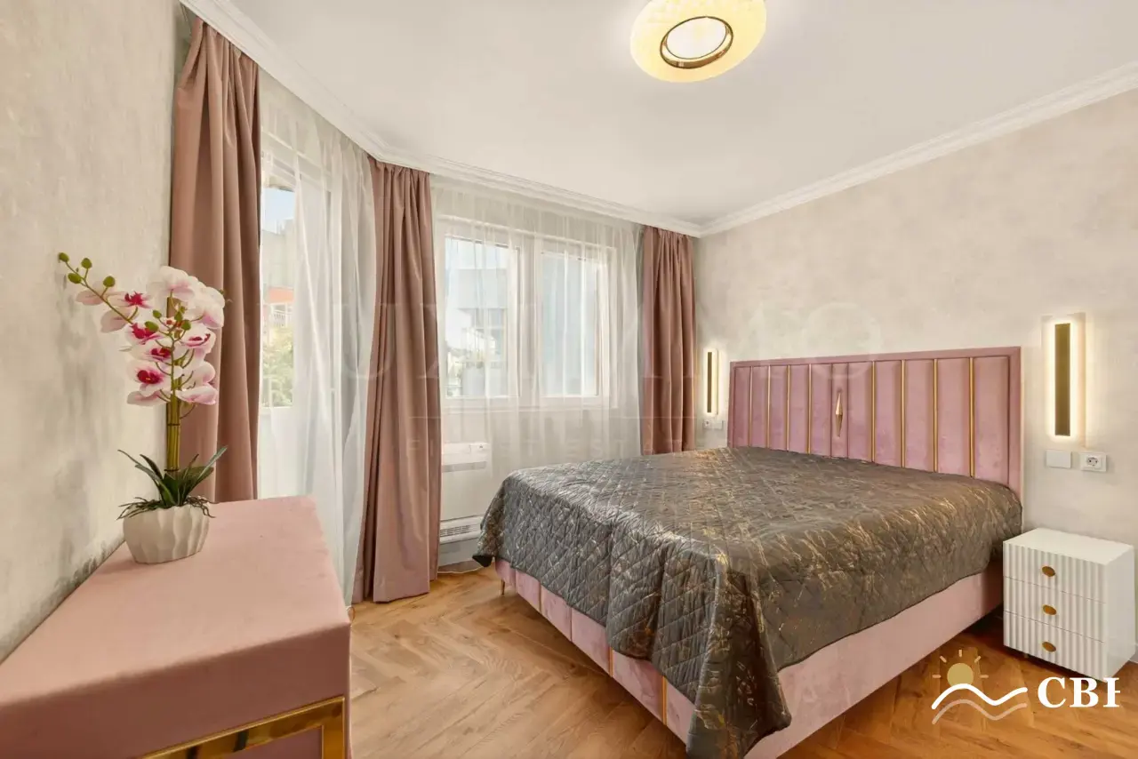 Apartment, 3-room, 99 m², in Varna. Photo 5 of 16. Varna, Black Sea, Bulgaria. Cheap Beach Holiday.