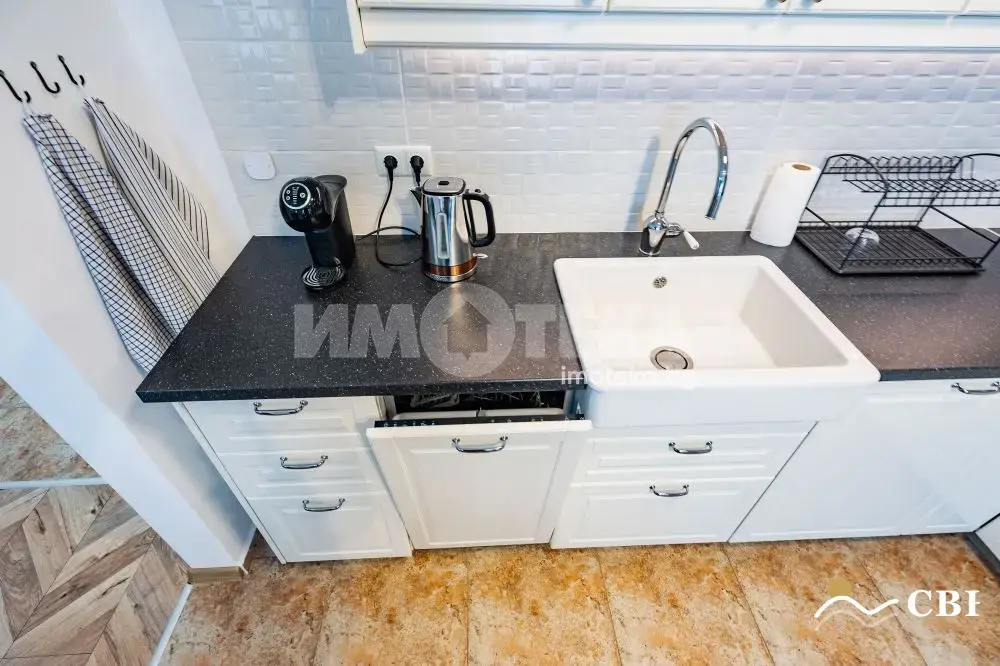 Apartment, 3-room, 110 m², in Varna. Photo 8 of 16. Varna, Black Sea, Bulgaria. Cheap Beach Holiday.