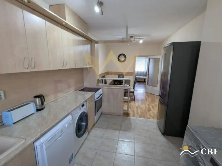 Apartment, 4-room, 106 m², in Varna. Photo 1 of 16. Varna, Black Sea, Bulgaria. Cheap Beach Holiday.